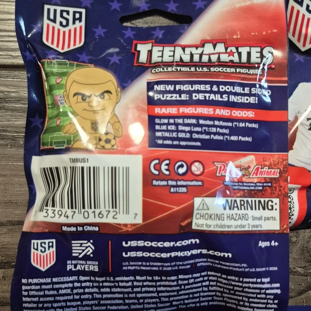 4 Pack TeenyMates USA Soccer Blind Bags USMNT Figures Series 1 Party Animal NEW
